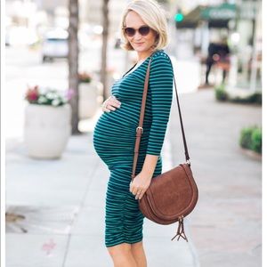 Ingrid & Isabelle maternity dress